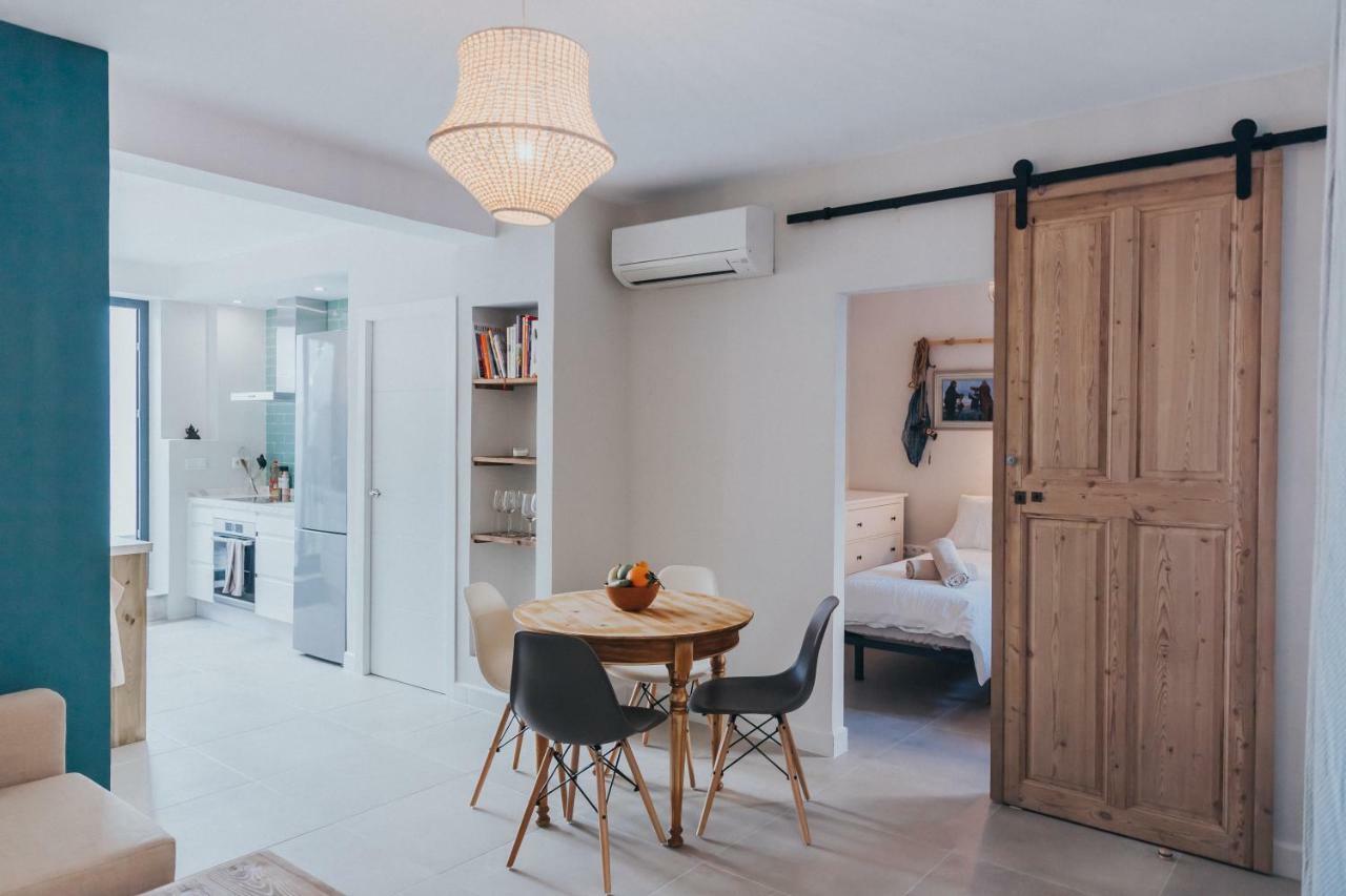 Malaga Beach House, 2 City Bikes, 2 Children'S Bikes, Wifi, Big Terrace, Bbq, Family, Childfriendly Exterior photo