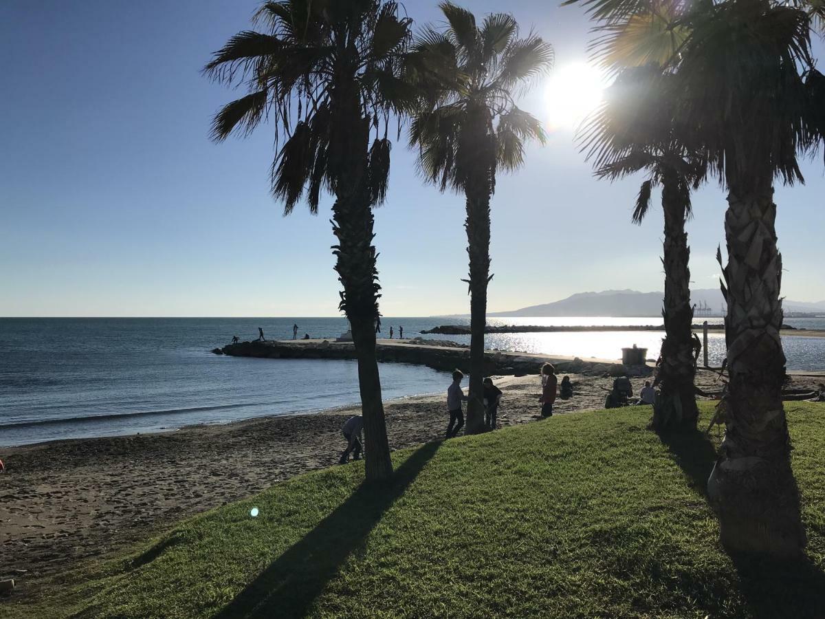 Malaga Beach House, 2 City Bikes, 2 Children'S Bikes, Wifi, Big Terrace, Bbq, Family, Childfriendly Exterior photo